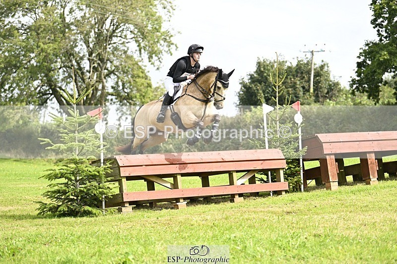 240831A-120223-01742 - 012-Frankie.Mckechnie-DUNBYMOONLIGHT