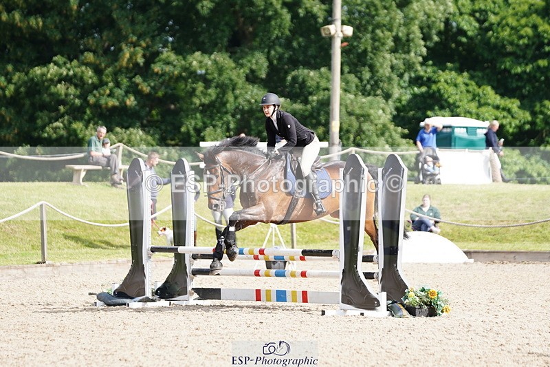 250613A-091328-01035 - Cls 9 85cm Amateur Quali