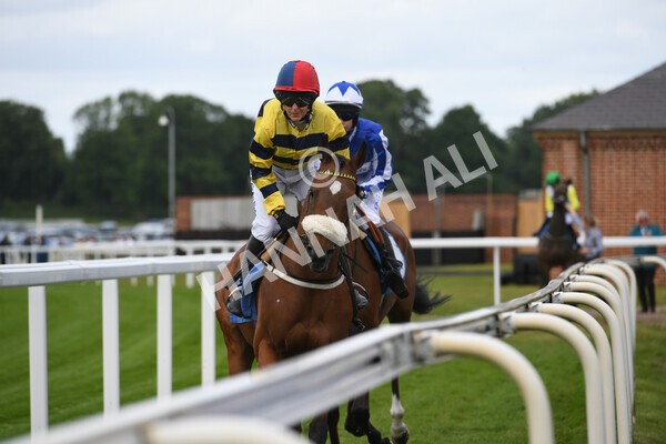 yr11062022r2-21 - Race 2 2.00pm Queen Mother's Cup