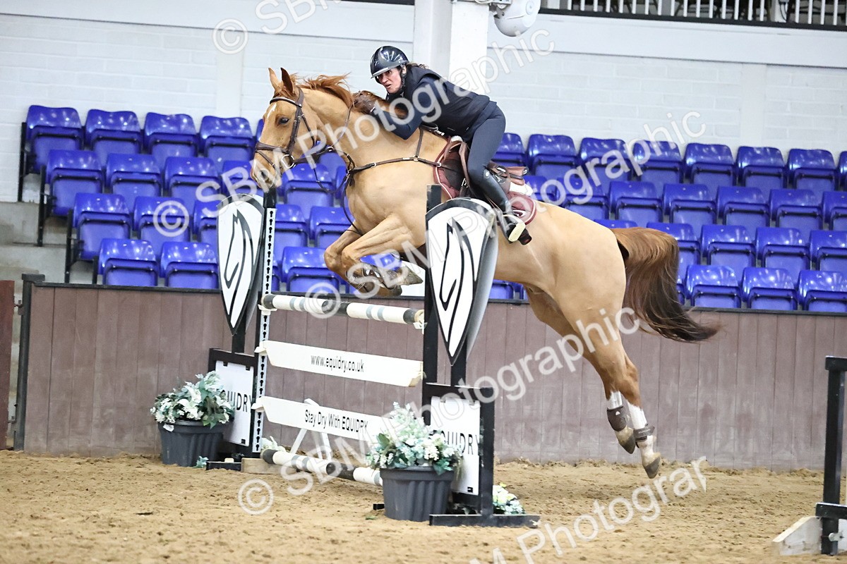 SBM_005634 - Class 17 - Senior Newcomers 1.10m