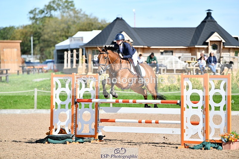 240914A-111522-06851 - Cls 14-S Snr Newcomers