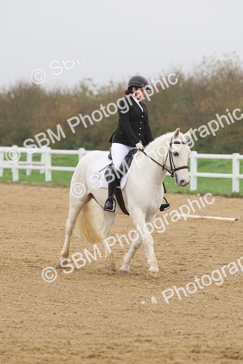 SBM_002048 - Class 5 - Novice 27