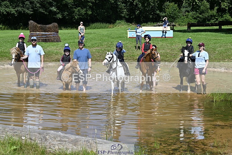 240728B-111135-01155 - Gemma's Group XC