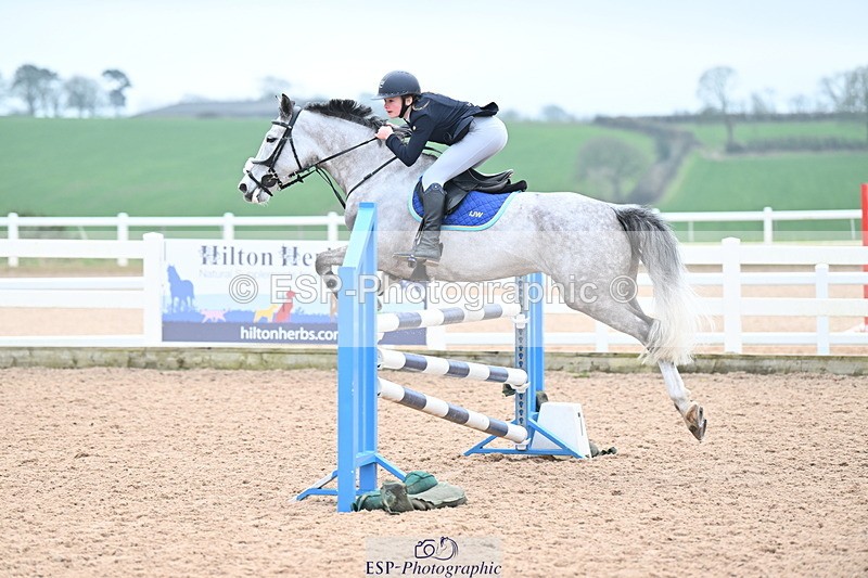 240128A-121532-00813 - Cls 4 Pony Newcomers and 1m Open