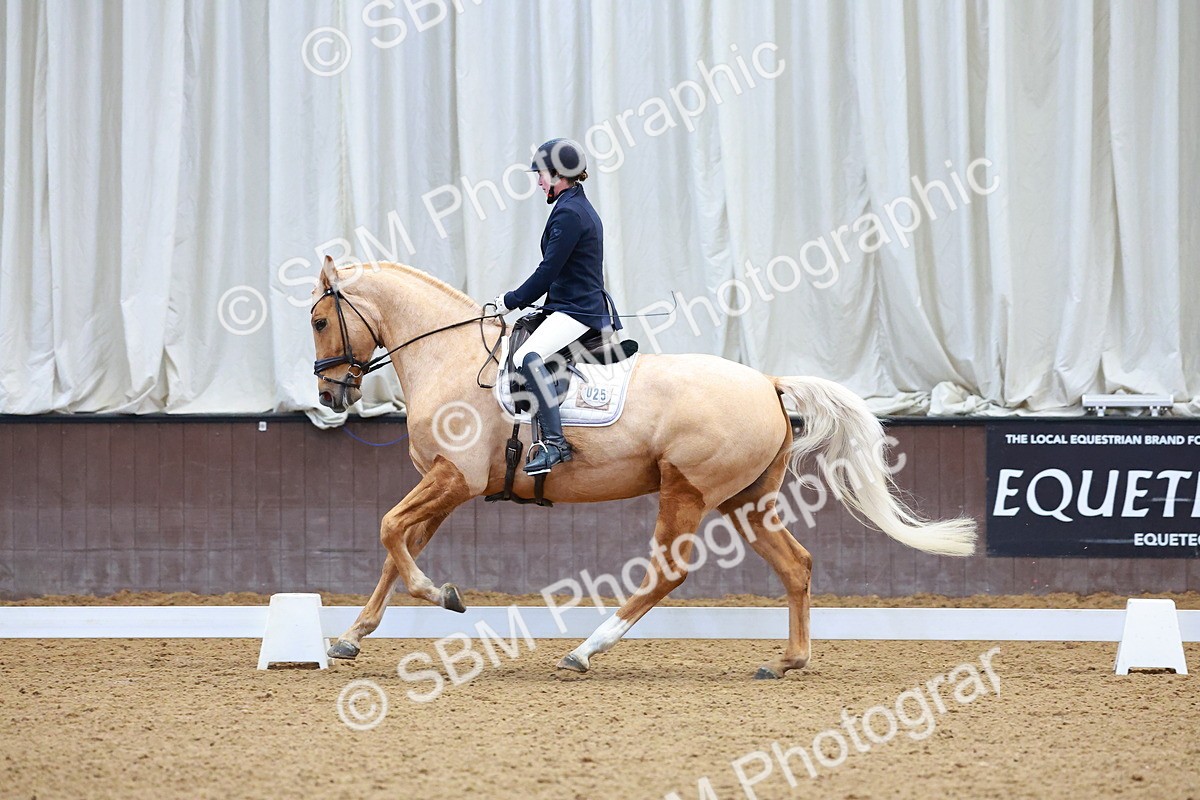 SBM_001238 - Class 18-15-16-22 - Elementary 5 Novice 5-Novice 6