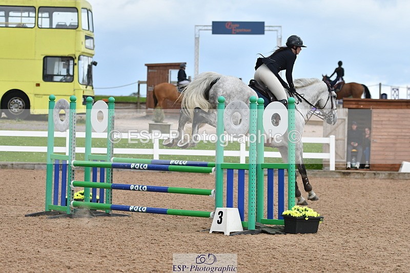 240727A-142120-05494 - Cls 23 95cm Amateur Qualifier