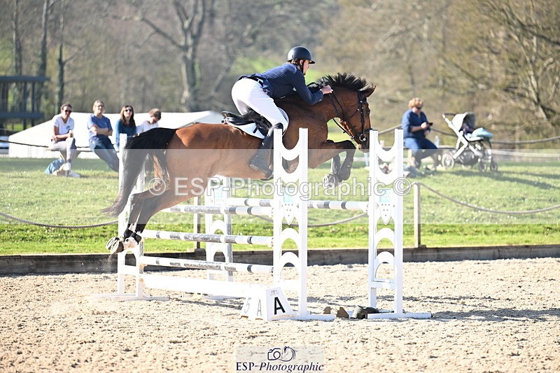 260321A-150625-01050 - 6 Foxhunter 1m 20 Open