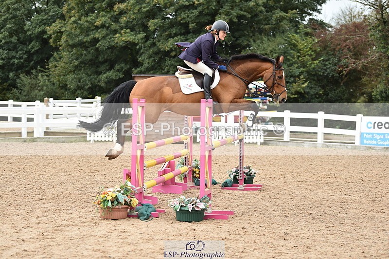 231013A-132114-01780 - Cls 3 1.05m Amateur Quali