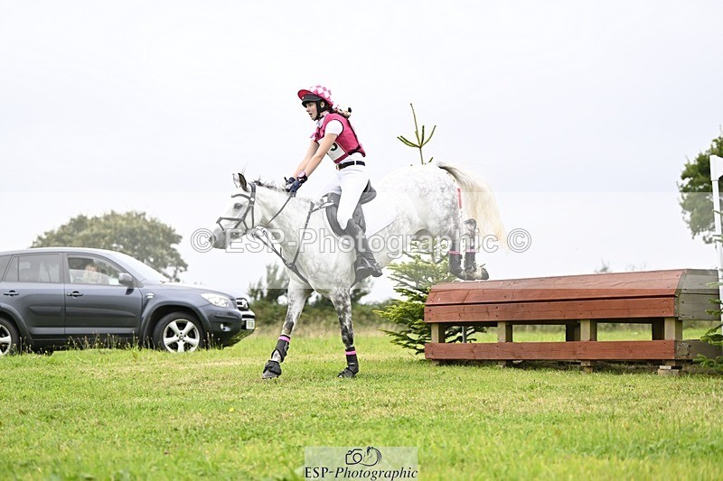 240831A-154512-05038 - 275-Isabella.Hooton-BALLYLEE.SILVER.PRINCE