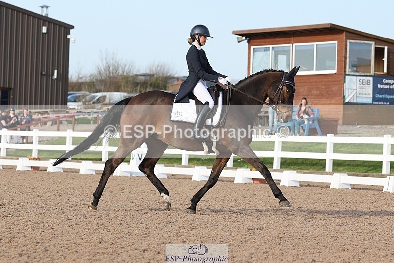 250404-175725-08168 - 130-Teghan.Cantrell-Woodlander.Donna.Summer