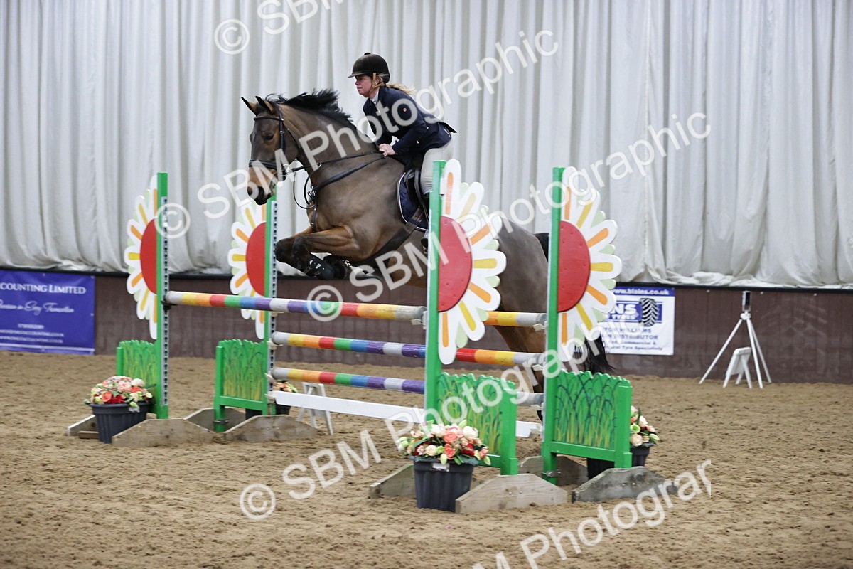 SBM_001444 - Class 4 - Senior Newcomers/ 1.10m Open
