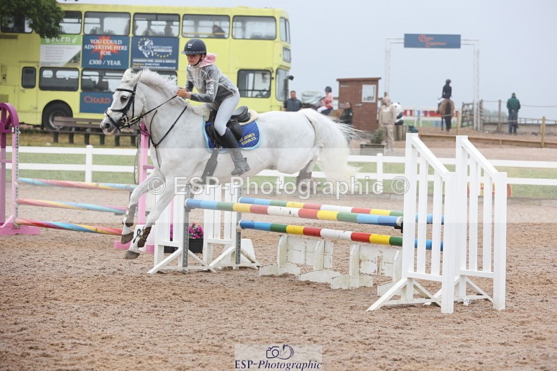 240630A-093559-11551 - Cls 30 British Novice and 80cm Open