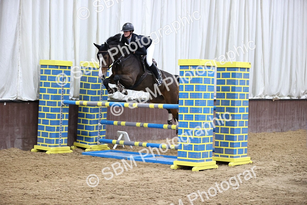 SBM_002021 - Class 4 - Senior Newcomers - 1.10m Open