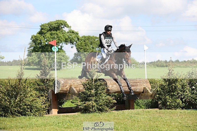240525-094007-11874 - 303-KILLEENHOUSESTUD_OBOS_16-Tom_D_Crisp