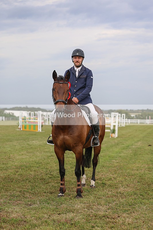 3E7A1158 - Class D: Showjumping Senior Newcomers/1.10m open