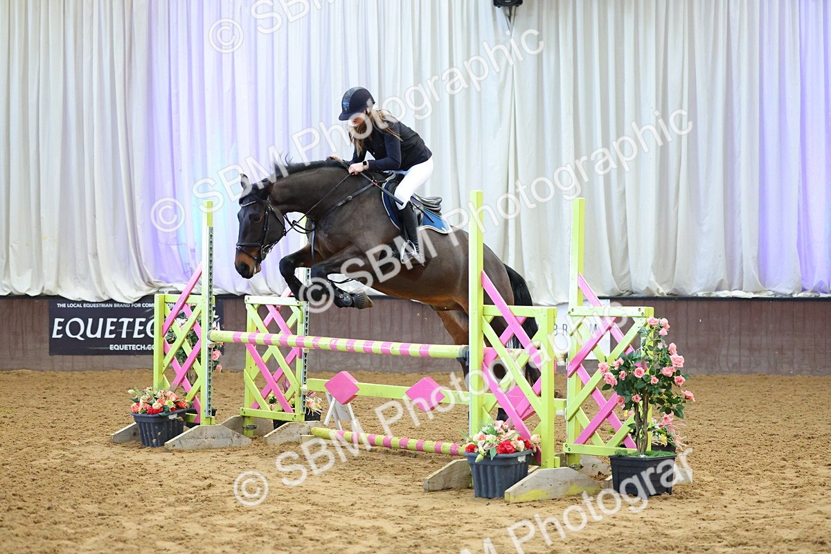SBM_005650 - Class 22 - Bliss of London Novice Winter Championship Qualifier 90cm