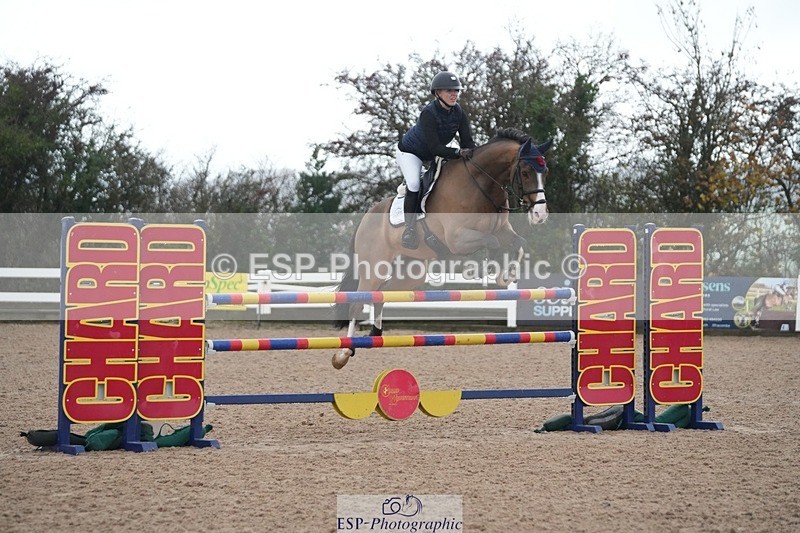 251107-135612-01282 - Cls 6 Foxhunter and 1.20m Open