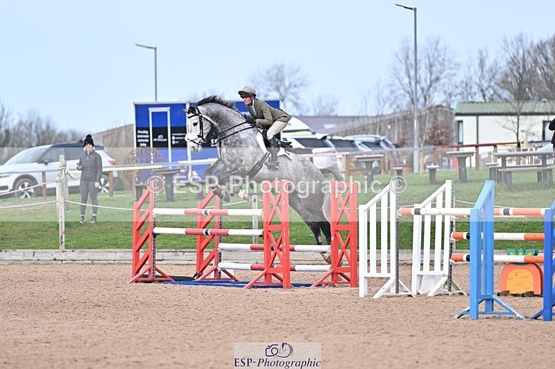 260211-130832-00490 - Cls 5 Foxhunter and 1.20m