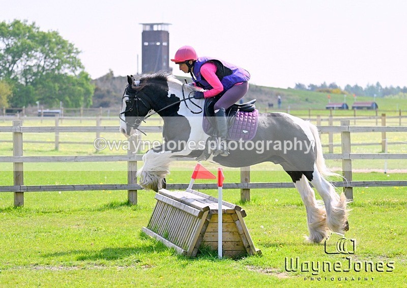 WJ7_6910 - The stables at Tweseldown 27-04-25