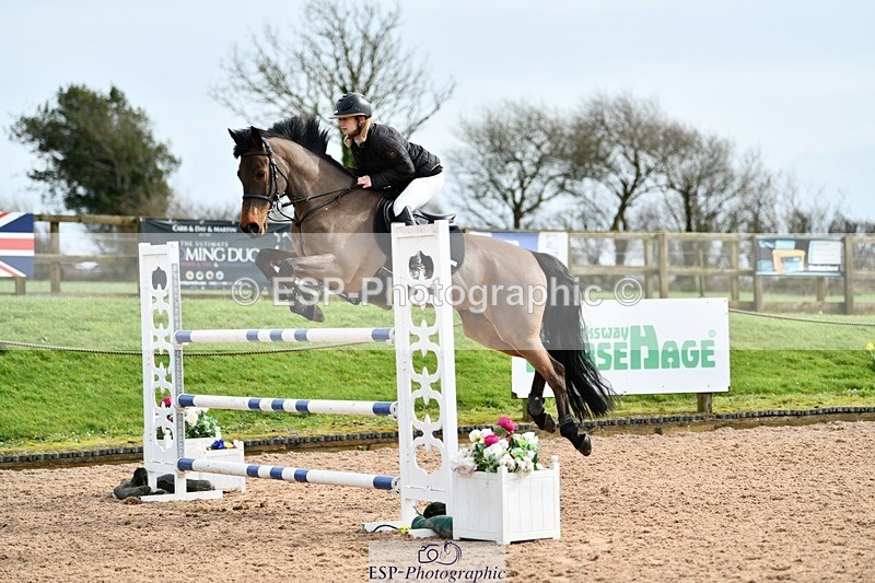 260313-130017-01667 - Cls 3 + 4 Snr Foxhunter and 1.20m Open
