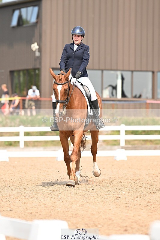 250816-134404-04913 - 080-Elizabeth.StoneZiggy