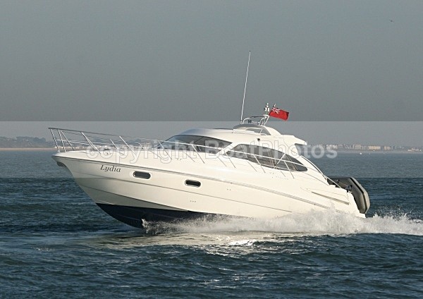 081112 LYDIA IMG_0329 - Motorboats - Hardtop