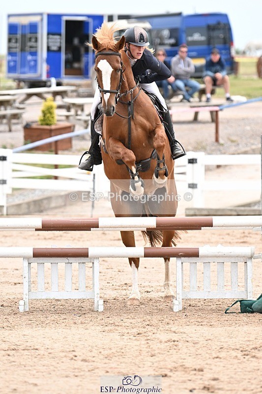 250727-083912-08558 - Cls 31 British Novice and 90cm