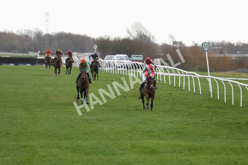 281223-Race 1-Trac-3017 - Race 1