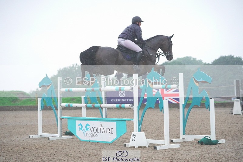 231017A-105232-06580 - Cls 26 Chard Equ Grand Prix