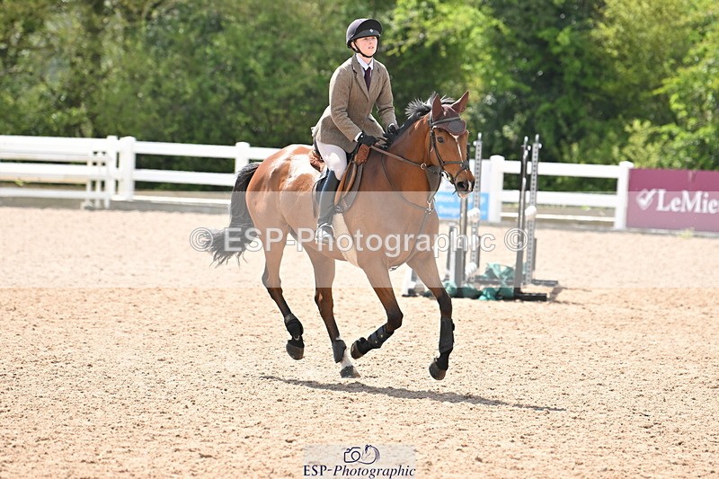 240504A-140711-02132 - Cls 20 & 21 Club & Schools 1m