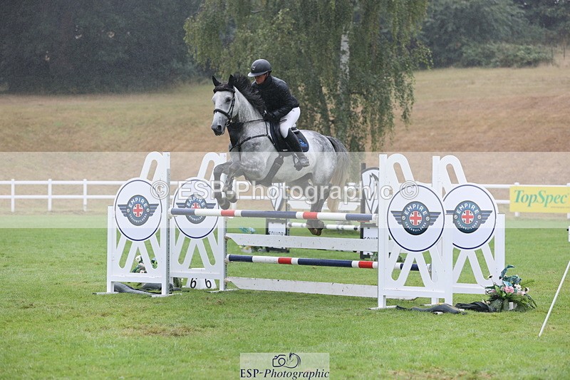 250830A-131741-06621 - Cls 16 Snr Newcomers and 1.10m Open