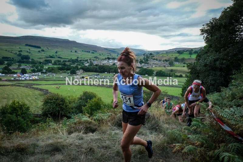 DSCF5119 - Reeth Fell race seniors