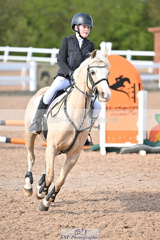 240504A-092910-00142 - Cls 11 Clear Round 50cm