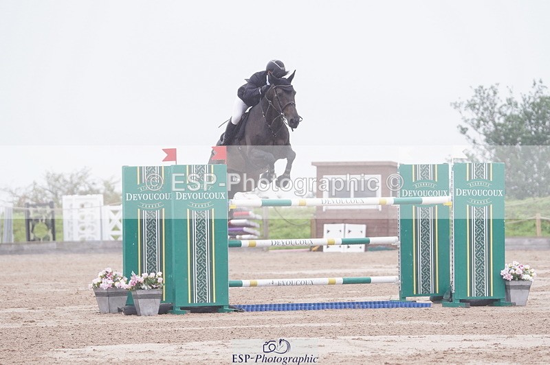 240720A-105544-14208 - Cls 3, 3 Star Small Tour 1.40m