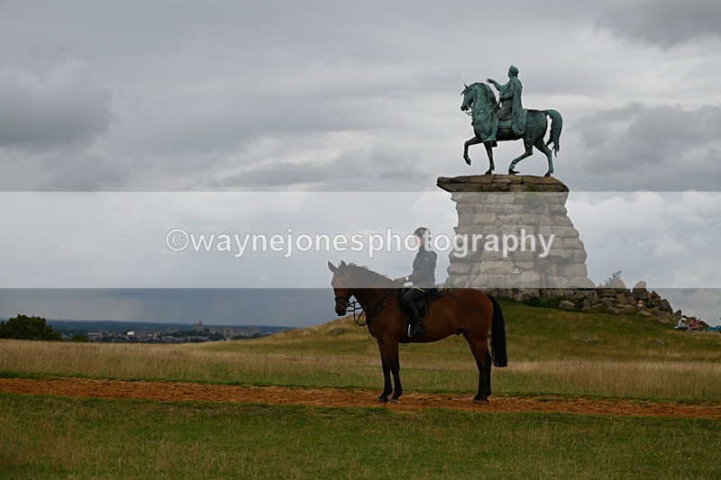 DSC_5462 - Time at Statue 11:46 to 12:16