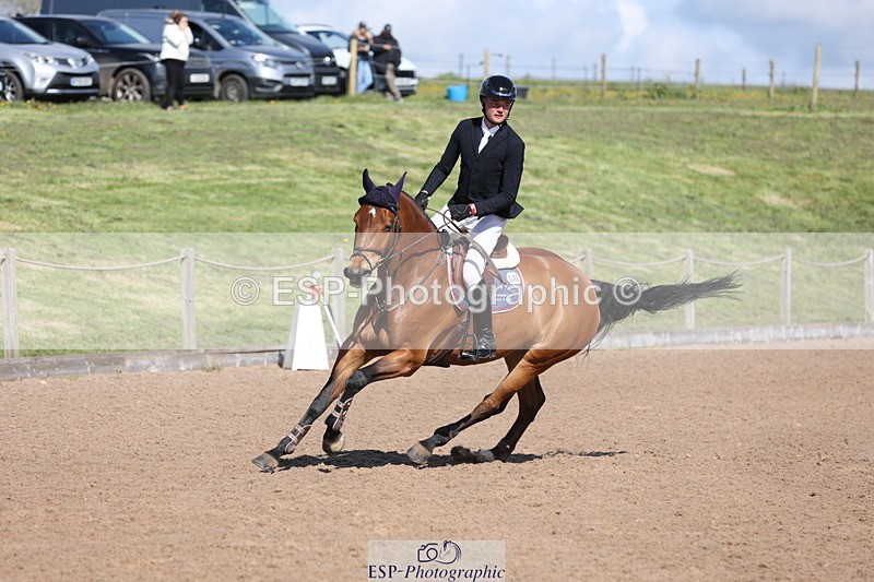 240419A-154529-08915 - Cls 10, 2 Star Big Tour 145cm  15.45 to 16.35 break