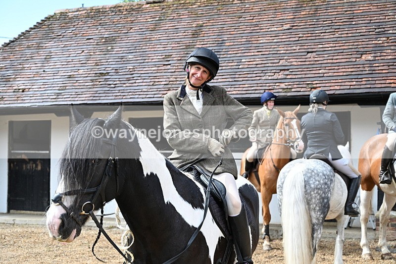 WJ7_7032 - Berks & Bucks at Blandy’s Farm 31-08-25