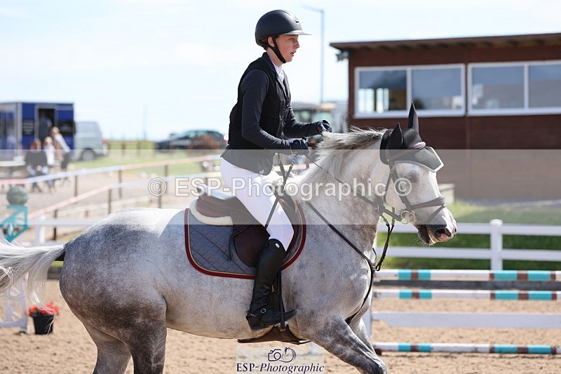 240629A-103250-04159 - Cls 17 Discovery and 90cm Open