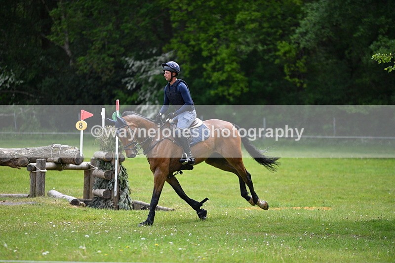 WJ5_5129 - Time 12:04 to 13:05