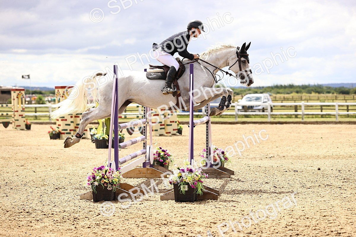SBM_003429 - Class 22 - Senior Foxhunter 1.20m