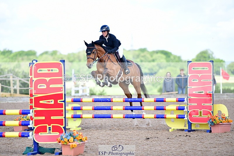 240525A-100050-04886 - Cls 21 British Novice and 90cm Open