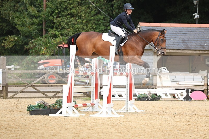 3E7A2721 - Class 9: Senior 1.15m Open