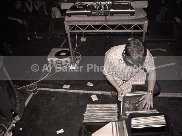 19 prime-cuts - Crossed Wires @ planet k manchester 24.03.00