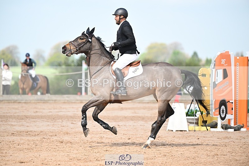 250425-112047-08874 - Cls 14 - 1 Star Bronze Tour