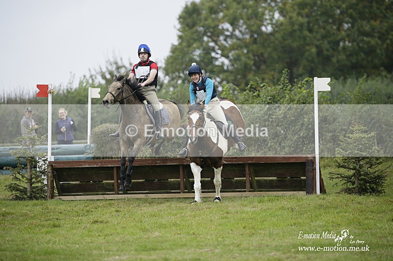  WWHT 171021 1934 - Novice Pairs (0.80m)  17/10/21
