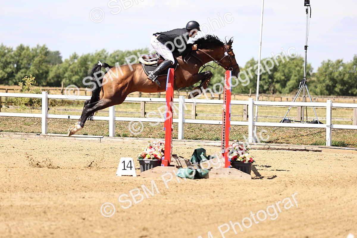 SBM_010001 - Class 9 - Senior Foxhunter - 1.20m Open