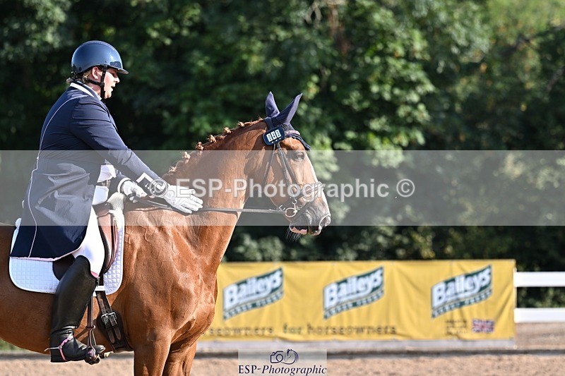 250816-090311-02156 - 043-Camilla.StevensAngelica