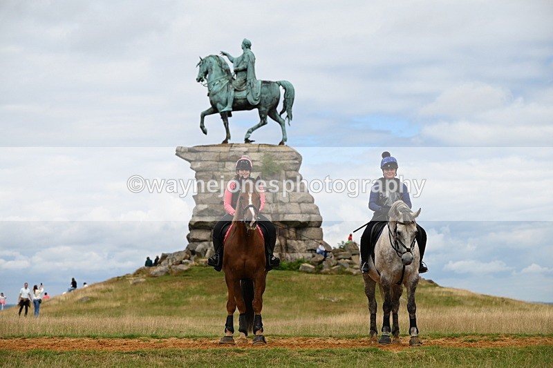 DSC_6757 - Time at Statue 12:45 to 13:15
