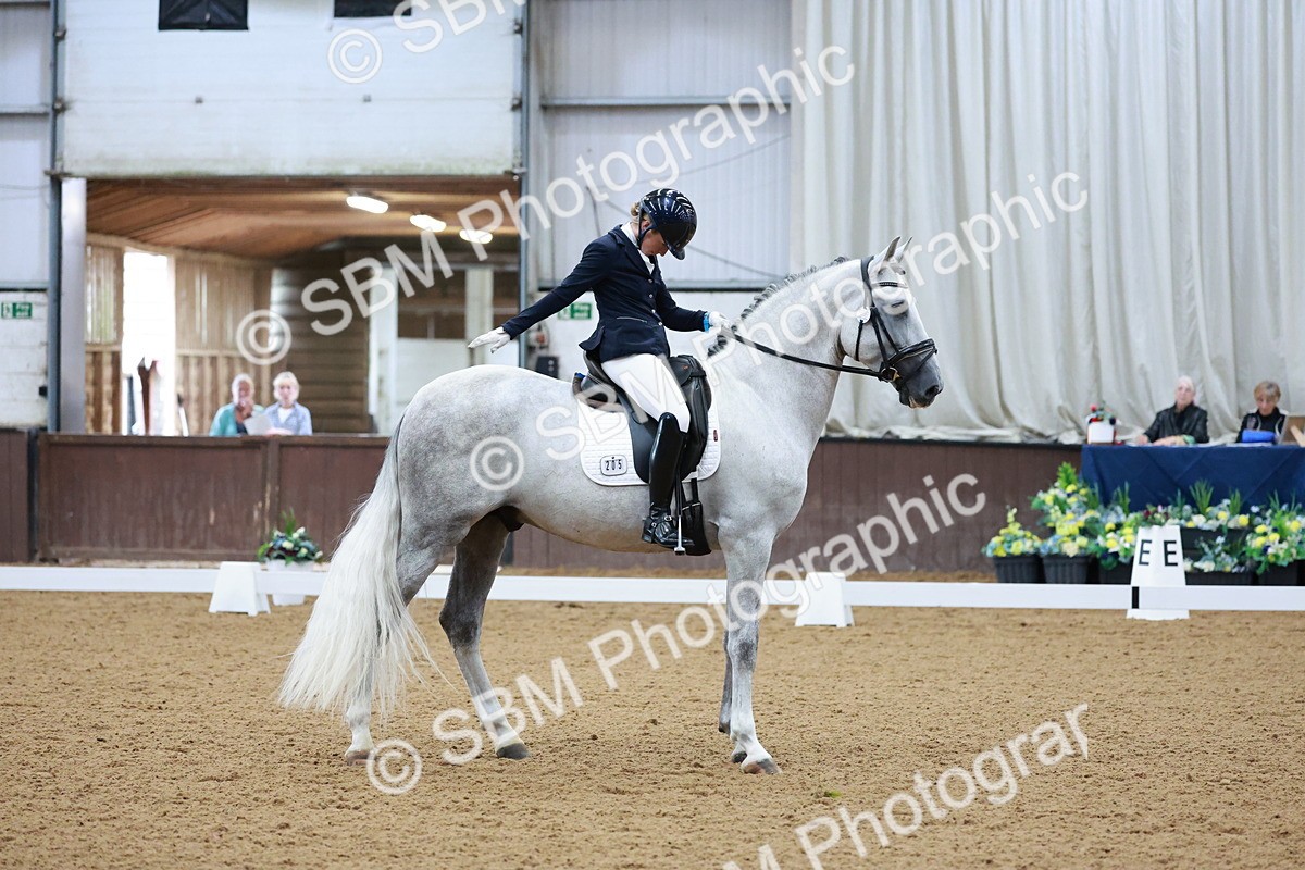 SBM_005544 - Class 3 - Medium 6 - 14.40-15.52