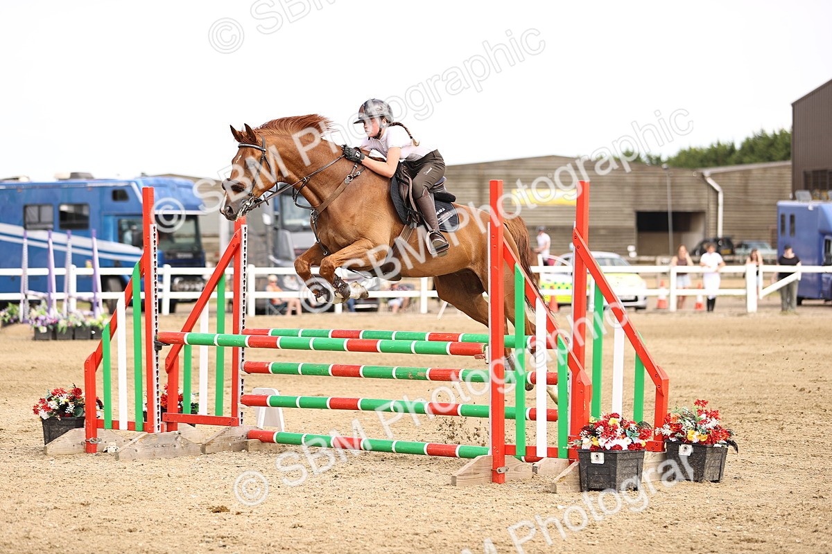 SBM_002421 - Class 18 - Ariat Senior British Novice- 90cm Open
